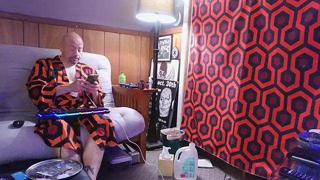 Snapshot of fractal74 chatting on January 26, 2025, 5:13 am fractal74 online show from January 26, 2025, 5:13 am