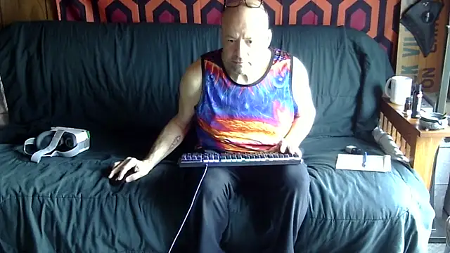 Snapshot of fractal74 chatting on February 22, 2026, 2:08 pm fractal74 online show from February 22, 2026, 2:08 pm