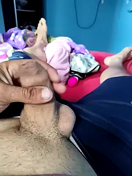 xandeenara25 online show from January 29, 2025, 3:26 pm