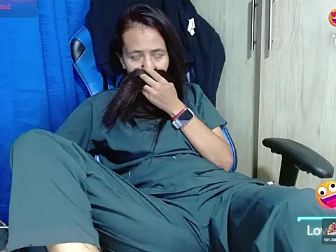 Danielagomez33 online show from February 8, 2026, 1:36 am