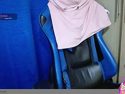 Danielagomez33 online show from March 28, 2026, 12:44 am