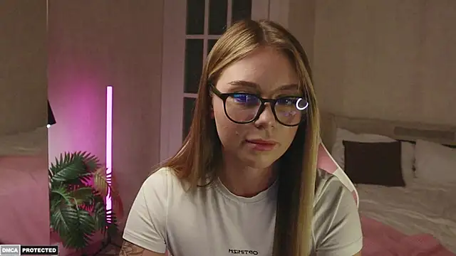 Snapshot of Tokyo_N chatting on January 22, 2025, 8:59 pm Tokyo N online show from January 22, 2025, 8:59 pm