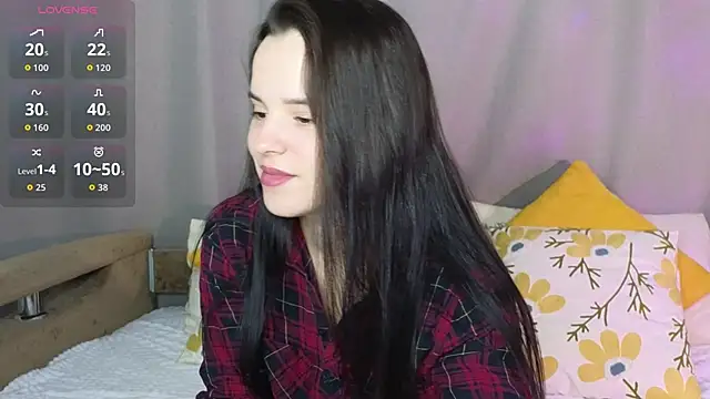 Snapshot of Harleen_Moore chatting on September 21, 2025, 1:22 am Harleen Moore online show from September 21, 2025, 1:22 am