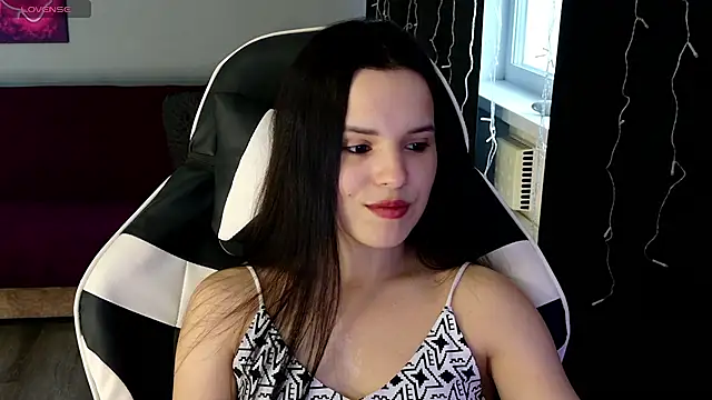 Snapshot of Harleen_Moore chatting on July 11, 2026, 5:19 am Harleen Moore online show from July 11, 2026, 5:19 am