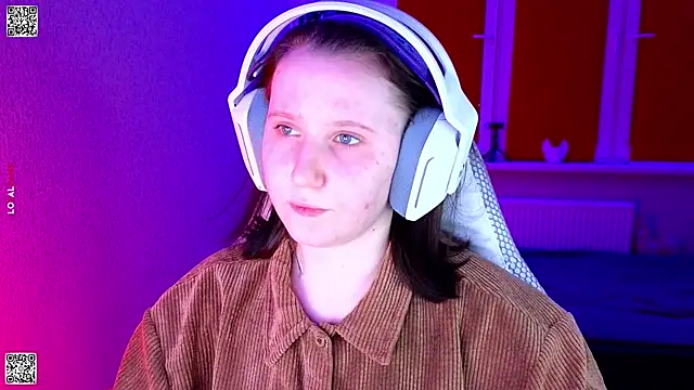 mon lola online show from January 10, 2026, 3:51 pm