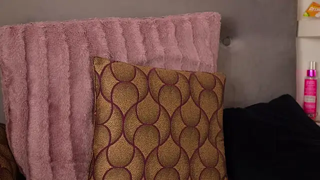 TanyaKros online show from March 23, 2026, 12:16 pm