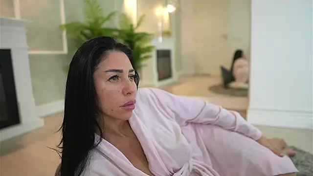 MyaBlack online show from April 15, 2026, 3:12 am