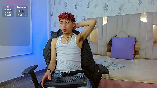 Snapshot of Axel_tay chatting on September 25, 2025, 3:23 am Axel tay online show from September 25, 2025, 3:23 am