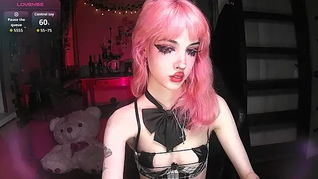 Ink  pleasure online show from October 25, 2025, 2:11 am