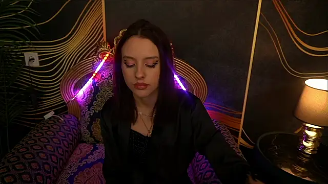 Snapshot of AnnaElys chatting on March 8, 2025, 10:24 pm AnnaElys online show from March 8, 2025, 10:24 pm