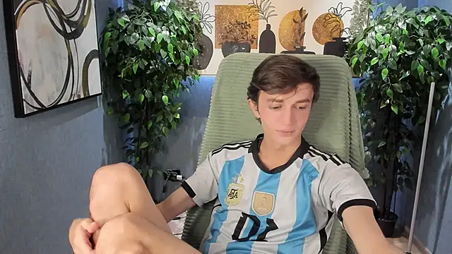 Snapshot of John_Weasley chatting on October 10, 2025, 6:25 am John Weasley online show from October 10, 2025, 6:25 am