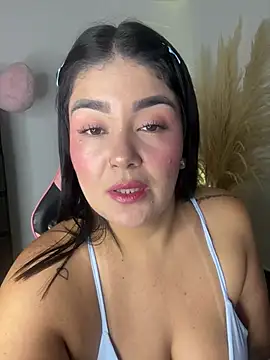 karla hotgirl online show from May 30, 2026, 1:01 am