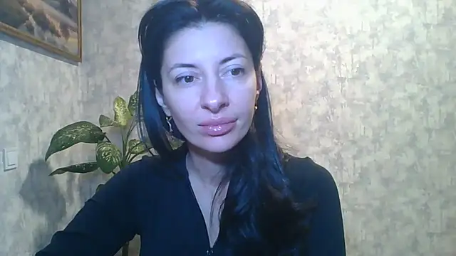 LissaBlossom online show from October 12, 2025, 4:25 am