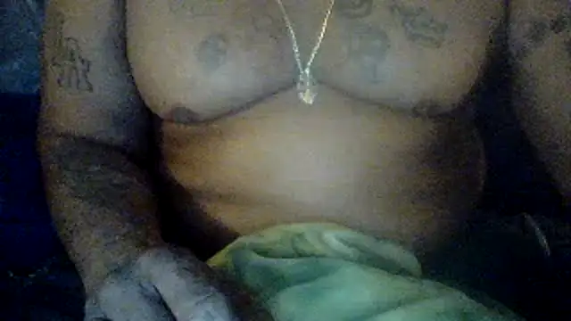 Snapshot of Nice_n_hairy580 chatting on May 24, 2026, 5:07 am Nice n hairy580 online show from May 24, 2026, 5:07 am