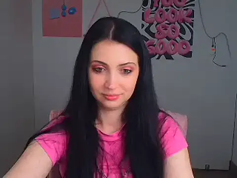 Snapshot of Amalia_amor chatting on April 23, 2026, 5:47 am Amalia amor online show from April 23, 2026, 5:47 am