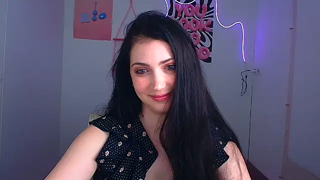 Snapshot of Amalia_amor chatting on June 23, 2026, 5:49 am Amalia amor online show from June 23, 2026, 5:49 am