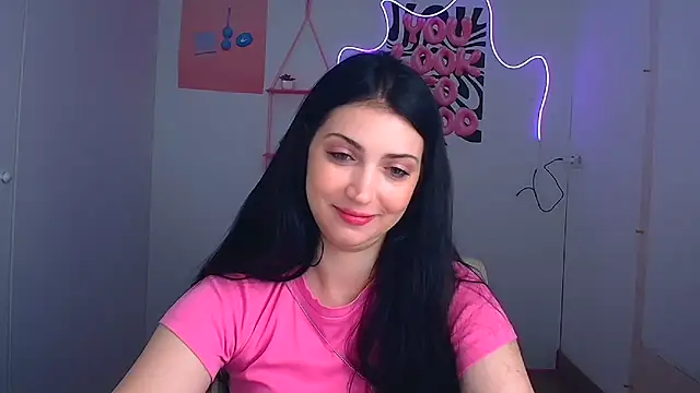 Snapshot of Amalia_amor chatting on June 16, 2026, 5:29 am Amalia amor online show from June 16, 2026, 5:29 am
