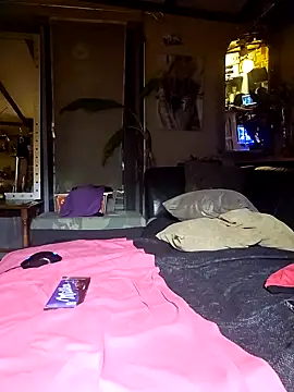 MissParadise40 online show from January 21, 2025, 11:45 pm