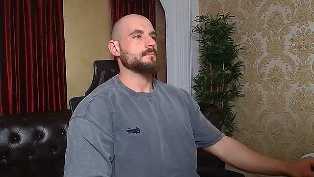 AdamJamesonn online show from March 19, 2025, 6:24 am