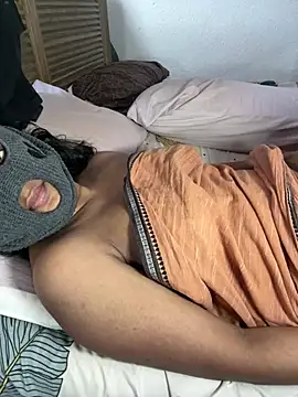 ArathyNambyarMallu online show from March 6, 2025, 12:30 pm