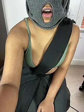 ArathyNambyarMallu online show from February 18, 2025, 12:17 pm