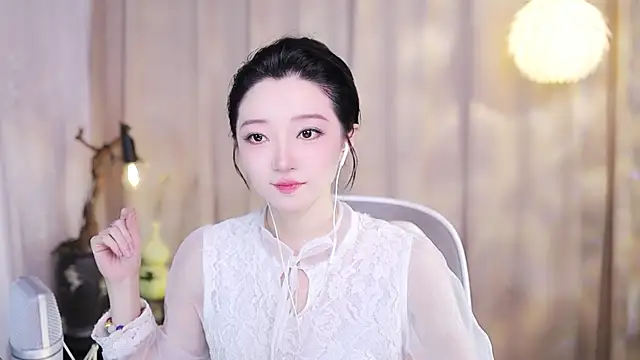 Snapshot of Zoe-99 chatting on January 10, 2026, 12:22 pm Zoe-99 online show from January 10, 2026, 12:22 pm