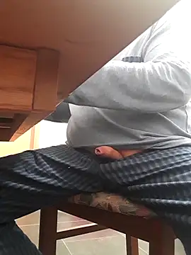 Schwach041967 online show from September 23, 2025, 5:25 am