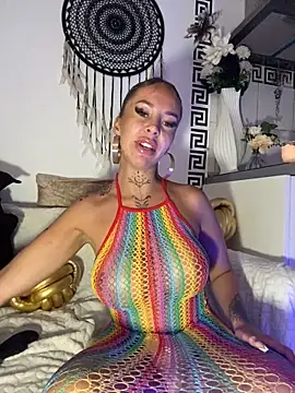 CheekyChels online show from March 16, 2025, 4:12 pm