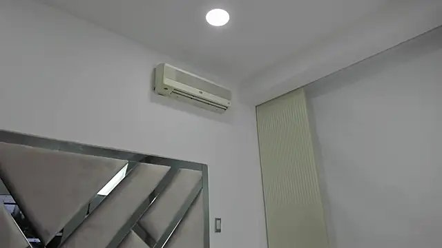 kathy bakerr online show from April 3, 2026, 12:11 pm