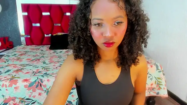 Snapshot of cataleyah_07 chatting on March 17, 2025, 9:35 pm cataleyah 07 online show from March 17, 2025, 9:35 pm