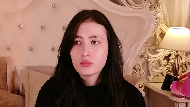 Snapshot of EmmaLawrens chatting on February 4, 2026, 3:40 pm EmmaLawrens online show from February 4, 2026, 3:40 pm