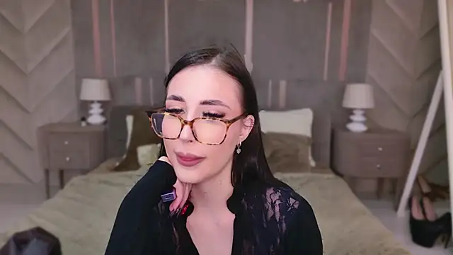 Snapshot of EmmaLawrens chatting on March 13, 2025, 12:02 pm EmmaLawrens online show from March 13, 2025, 12:02 pm