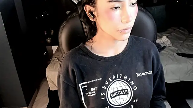 vaiolethsan   online show from January 31, 2026, 8:40 pm