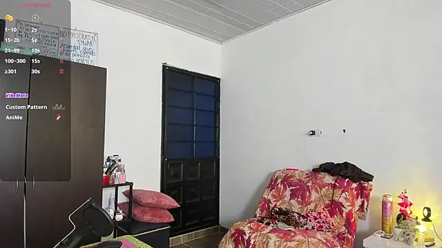 Snapshot of boysLittle chatting on February 28, 2026, 1:11 pm boysLittle online show from February 28, 2026, 1:11 pm