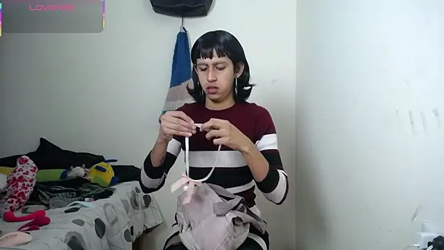 Snapshot of boysLittle chatting on January 14, 2026, 10:19 am boysLittle online show from January 14, 2026, 10:19 am