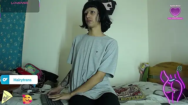 boysLittle online show from November 23, 2025, 5:45 pm