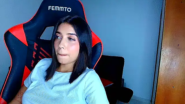 Rousse violett online show from March 21, 2026, 12:01 am