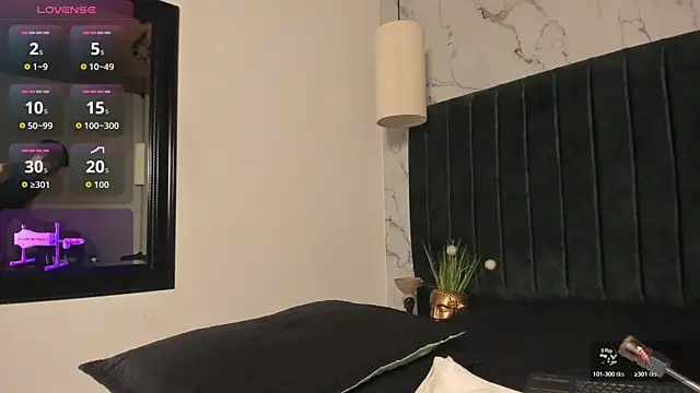 tim  fox online show from April 18, 2026, 11:45 am