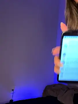 ninfduda online show from January 6, 2026, 11:20 pm