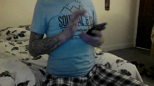 allnaked00 online show from February 16, 2026, 11:35 pm