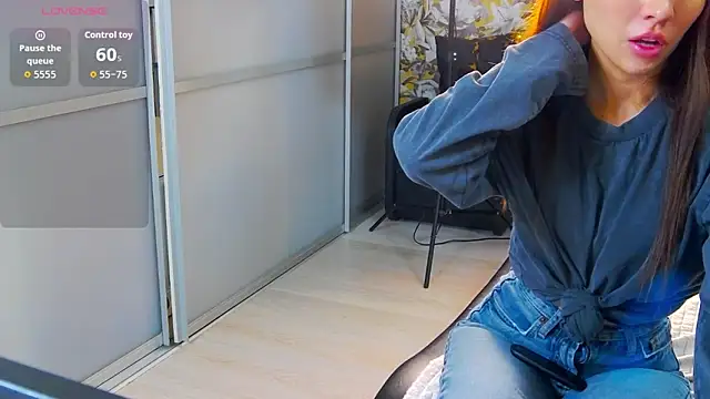 LiaStef online show from March 23, 2026, 9:31 am