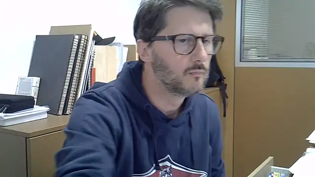 Snapshot of Cellino4 chatting on February 8, 2025, 11:22 am Cellino4 online show from February 8, 2025, 11:22 am