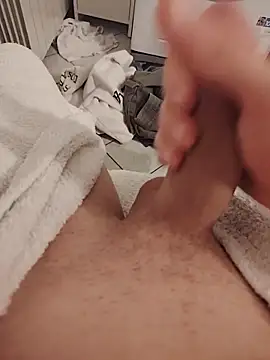 StirringOomph online show from March 21, 2026, 5:39 pm