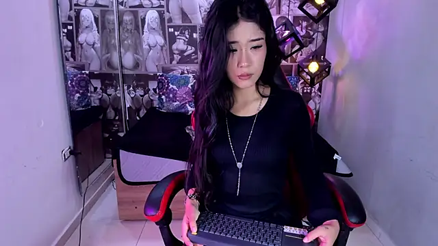 Snapshot of Lil_ceyy chatting on September 30, 2025, 7:20 pm Lil ceyy online show from September 30, 2025, 7:20 pm