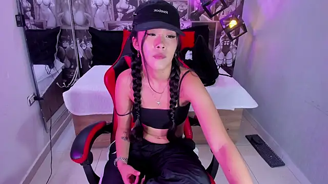 Snapshot of Lil_ceyy chatting on October 16, 2025, 8:06 pm Lil ceyy online show from October 16, 2025, 8:06 pm