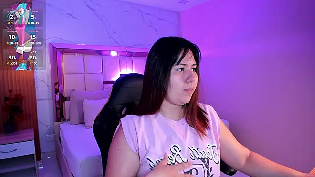 Snapshot of zoes_milee chatting on November 24, 2025, 11:10 am zoes milee online show from November 24, 2025, 11:10 am