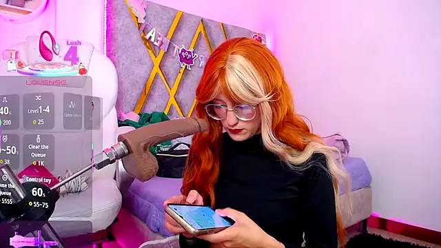 SussanHottye1  online show from December 1, 2025, 10:27 am