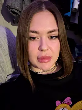 Snapshot of gi_grahams chatting on January 9, 2026, 8:16 pm gi grahams online show from January 9, 2026, 8:16 pm