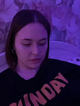 Snapshot of gi_grahams chatting on February 4, 2026, 8:04 pm gi grahams online show from February 4, 2026, 8:04 pm