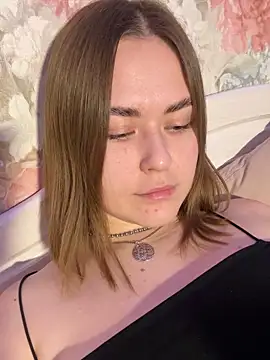 Snapshot of gi_grahams chatting on November 24, 2025, 6:41 pm gi grahams online show from November 24, 2025, 6:41 pm